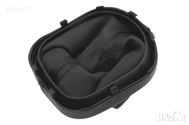 Топка за скоростен лост с маншон, VW Touran, Caddy, 5 скорости, снимка 2 - Части - 56141282