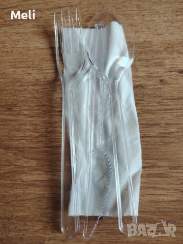 пластмасови прибори за хранене 