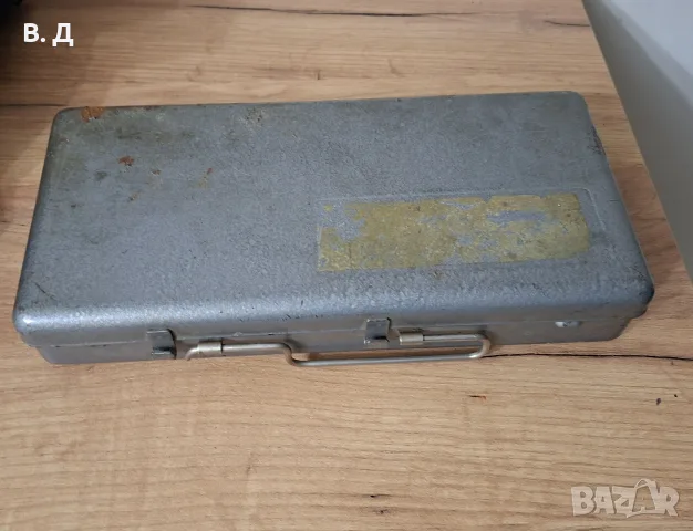 Комплект гедоре 1/2" в метален куфар , снимка 2 - Гедорета - 56163092