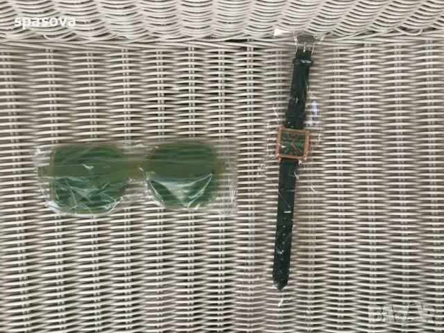 Слънчеви очила и часовник в зелен нюанс нови