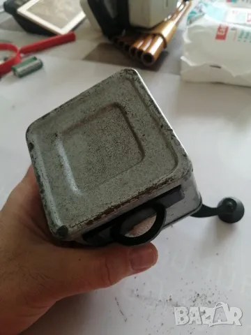 Ретро, мелничка за подправки IAV RESITA, снимка 6 - Антикварни и старинни предмети - 50053539