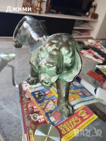 голяма статуетка, снимка 4 - Антикварни и старинни предмети - 48727175