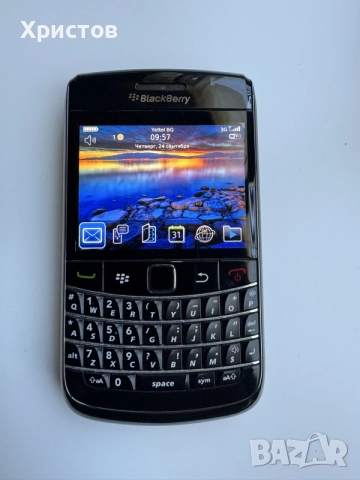 Продавам BlackBerry -9700