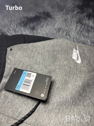Nike Tech Fleece - размер М, снимка 6 - Спортни дрехи, екипи - 53911529