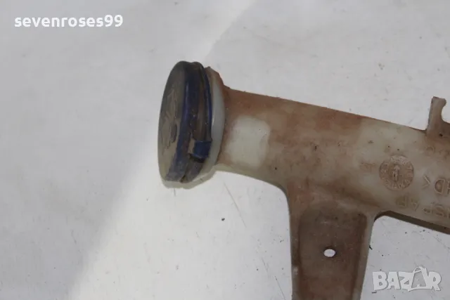 Гърловина казанче чистачки Ситроен Берлинго 1 1998 1.9d Citroen Berlingo 1 9621010580, снимка 2 - Части - 49818700