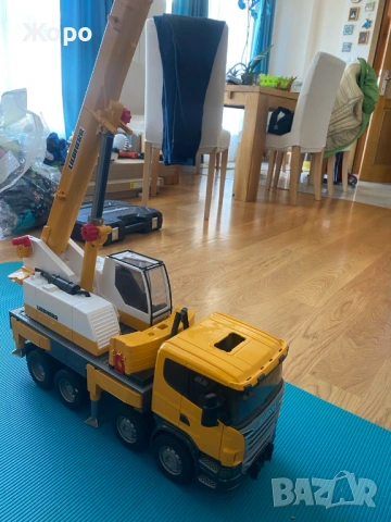 Детски кран с камион