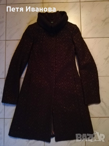 палто Benetton , снимка 4 - Палта, манта - 52646004