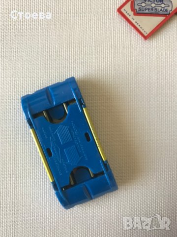 ЖИЛЕТ ретро кутийка дозатор за ножчета - налично, снимка 2 - Други ценни предмети - 30419037