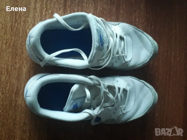 Дамски маратонки Nike Air 38.5, снимка 11 - Маратонки - 42849671
