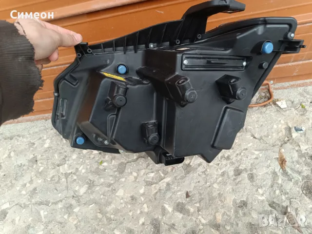 Продавам десен фар за GAZ Gazelle, снимка 4 - Части - 49879128