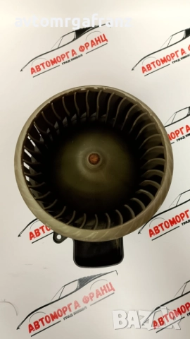 4H1820021B МОТОР ПАРНО ЗА AUDI A8 D4