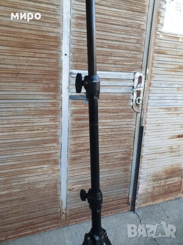 Статив за прожектор DELTA 4 AL, снимка 4 - Чанти, стативи, аксесоари - 51096390