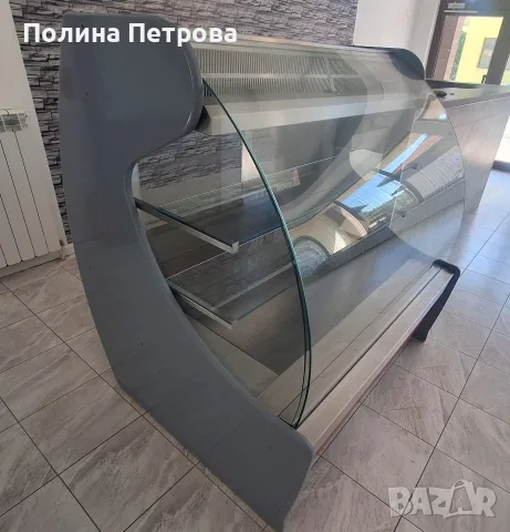 Сладкарска витрина, снимка 5 - Витрини - 55884987