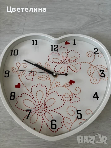 Стенен часовник 