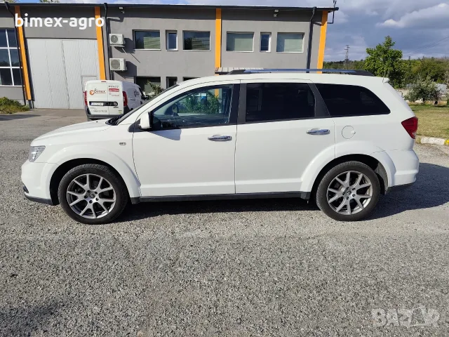Dodge Journey 3,6 ГАЗ, снимка 3 - Автомобили и джипове - 56246013