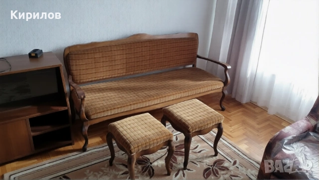 Ретро канапе с две табуретки, орех