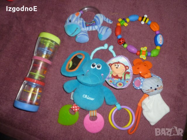 Лот бебешки играчки - 5, снимка 1 - Дрънкалки и чесалки - 29214779