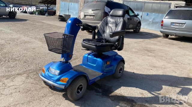 скутер за трудноподвижни хора 