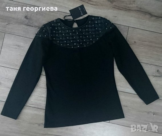 блуза с капси, снимка 1 - Блузи с дълъг ръкав и пуловери - 30214847