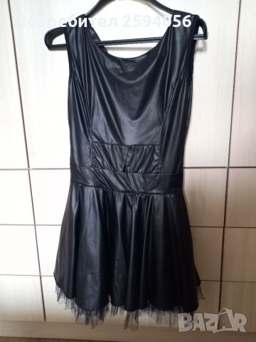 Черна дамска рокля, наподобяваща кожа , снимка 1 - Рокли - 35015424