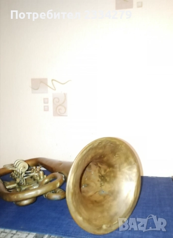 Много стара флигорна ,,AUG. CLEMENS GLIER-MUZIKINSTRUMENTEN, MANIFAKTUR, MARKNEUKIRCHENIS", снимка 4 - Антикварни и старинни предмети - 52976644