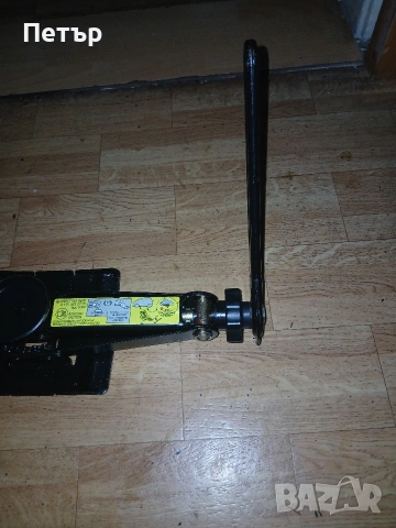 Тампонен крик мерцедес-бенц нов, снимка 18 - Аксесоари и консумативи - 54068408