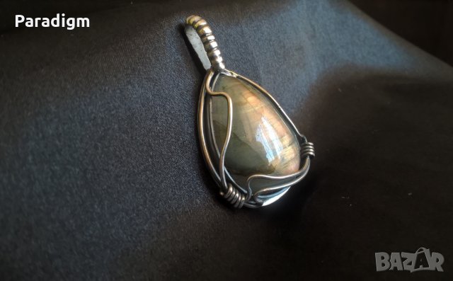 Сребърен медальон с лабрадорит, снимка 5 - Колиета, медальони, синджири - 29330742