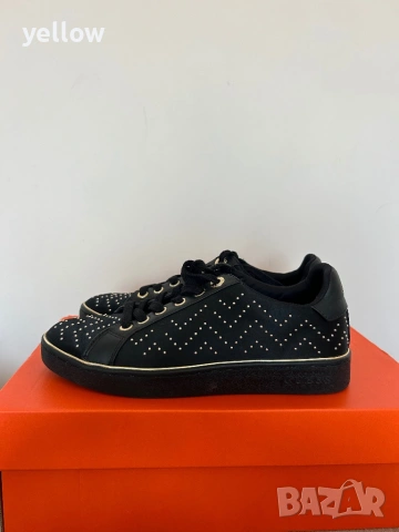 Кецове Guess, снимка 3 - Кецове - 53195932