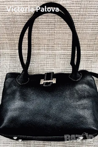 Модерна италианска кожена чанта с две дръжки, снимка 4 - Чанти - 49623462