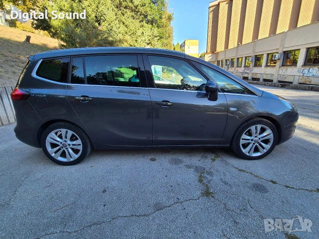 Opel Zafira C 2012г., снимка 5 - Автомобили и джипове - 52889764
