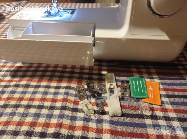 Шевна машина Brother Innovis A15, снимка 4 - Шевни машини - 54122819