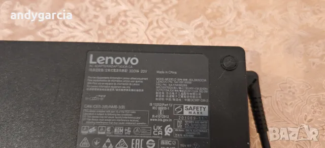 300W 20V 15A Lenovo Slim AC adapter оригинално зарядно за лаптоп square pin, снимка 5 - Захранвания и кутии - 49595852