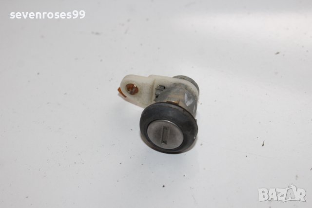 Патрон ляв без ключ Тата Индика Tata Indica 2008, снимка 3 - Части - 39868383