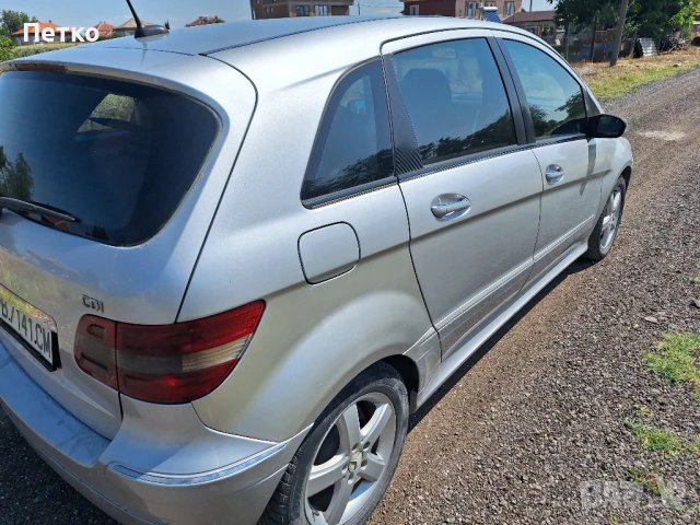 Продава се Мерцедес В 180 CDI 2.0 109 к. с., снимка 4 - Автомобили и джипове - 51128867