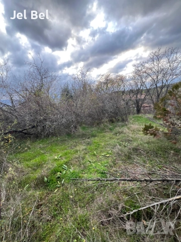 Къща на 2 Етажа в Казанлък с 1.1 дк Двор във Вилна Зона "Старите Лозя", снимка 12 - Къщи - 52183841