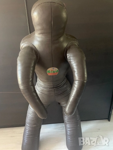 Тренировъчно чучело-манекен за борба и други бойни спортове