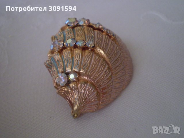 Дамска брошка , снимка 2 - Антикварни и старинни предмети - 39651419