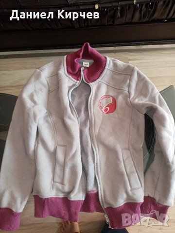 суитчър униформа, снимка 1 - Детски якета и елеци - 30288935