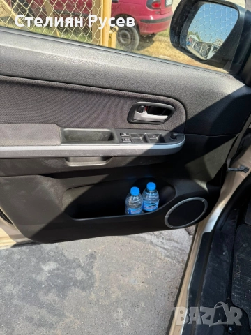 Suzuki Grand Vitara 1.9ddis 130кс цена 18 500 лв или 9460 евро - 2ри собственик , реални км 4х4 2011, снимка 16 - Автомобили и джипове - 51976189