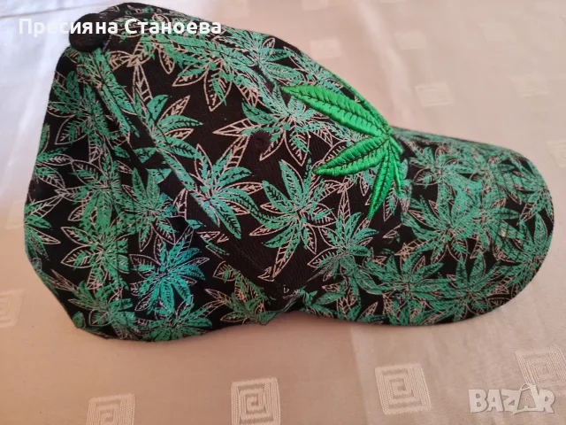 Бейзболна шапка с принт и бродерия  канабис , снимка 3 - Шапки - 56228674