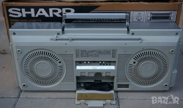 Sharp GF 565Н като нов!Сервизиран!, снимка 2 - Радиокасетофони, транзистори - 56184226