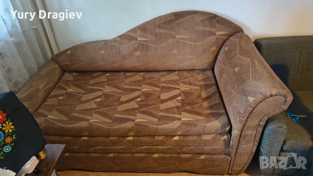 Диван, снимка 3 - Дивани и мека мебел - 53133439