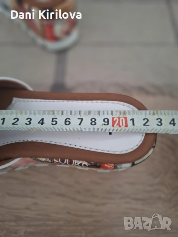 Нови дамски чехли, снимка 11 - Чехли - 50530451