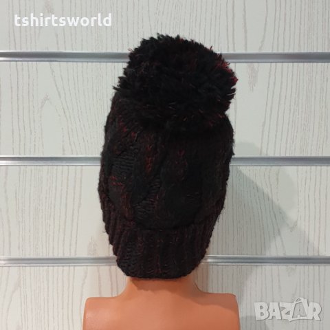 Нова зимна плетена шапка с пух/помпон, снимка 4 - Шапки - 35488686
