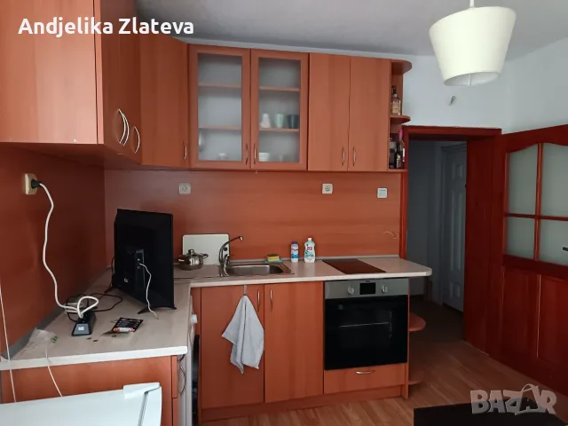 Отдавам под наем 