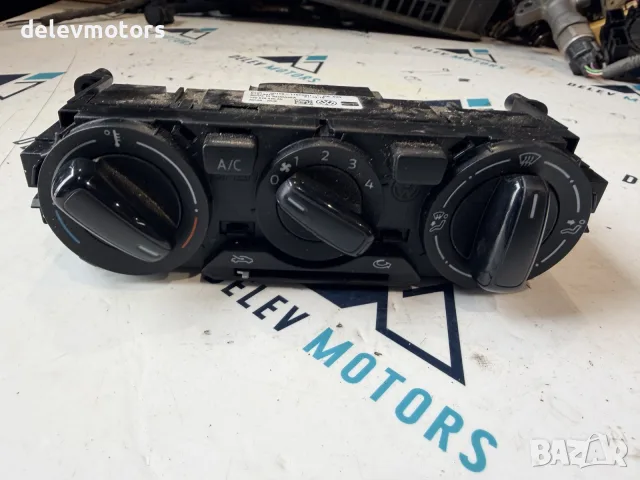 1S0820045AD управление за климатик, парно 1S0.820.045.AD от Volkswagen UP 1.0i, 2024г.