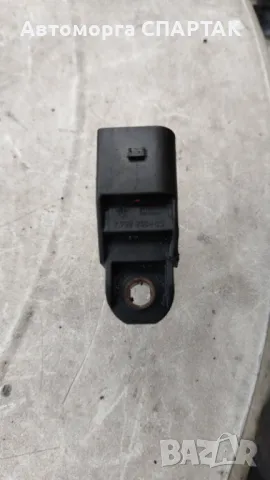 BMW 3-Series, E90 / E91 / E93 2005.02 - 2009.01 Сензор за положение на разпределителния вал 77922560