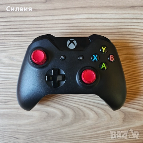 Нов XBOX ONE 1TB + 2 джойстика + 3 топ игри, PS5 PS4 PlayStation 4 5, снимка 9 - Xbox конзоли - 52389357