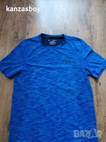 under armour - страхотна мъжка тениска КАТО НОВА M, снимка 4 - Тениски - 56018497