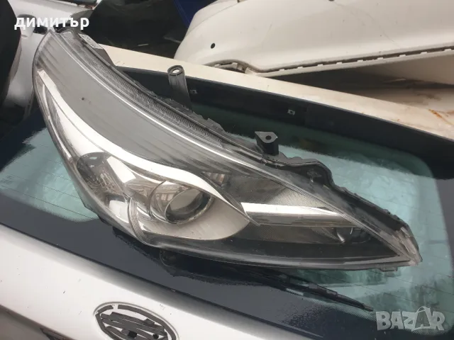 Десен фар Toyota Verso 2013-2018